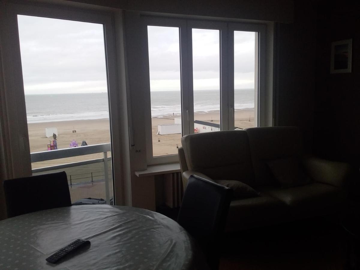 Residentie Leopold App 21 Apartment Blankenberge Bagian luar foto