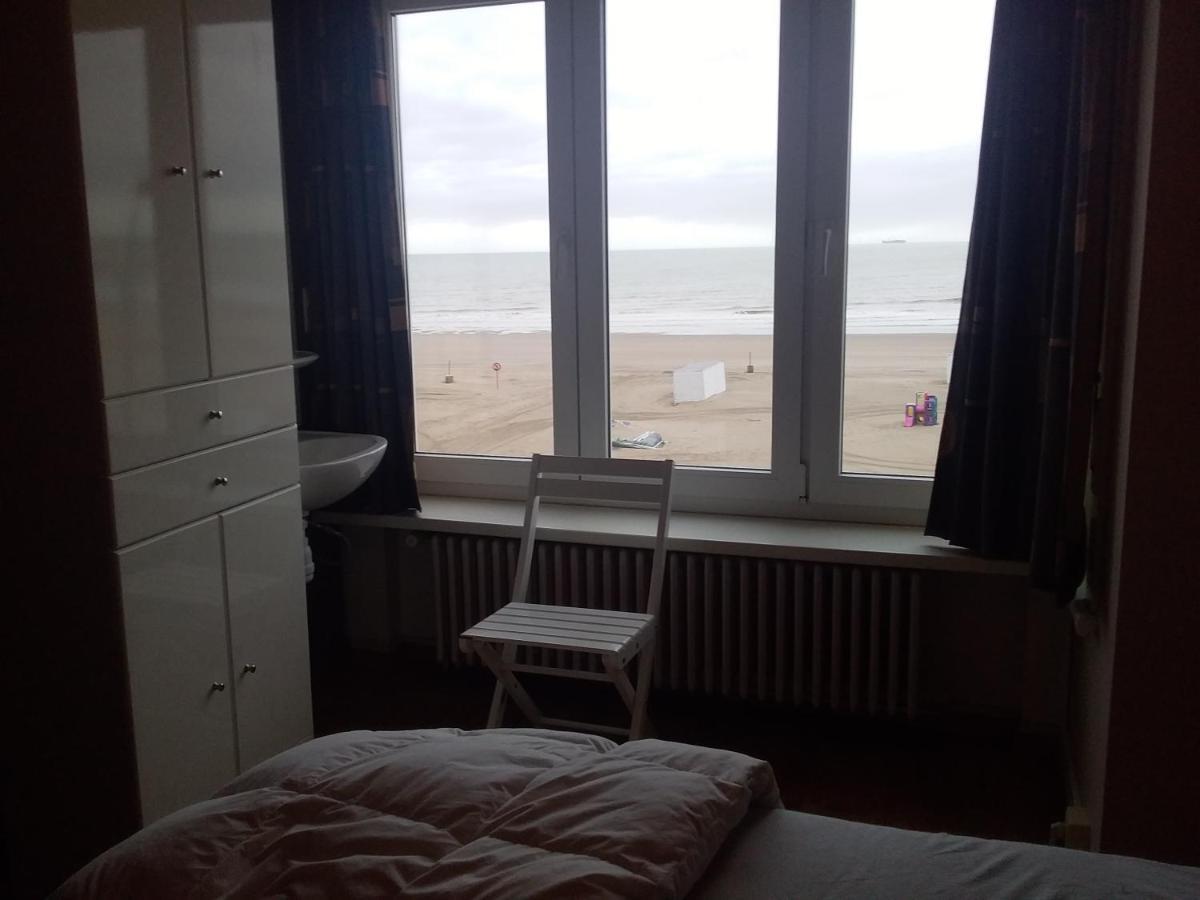 Residentie Leopold App 21 Apartment Blankenberge Bagian luar foto